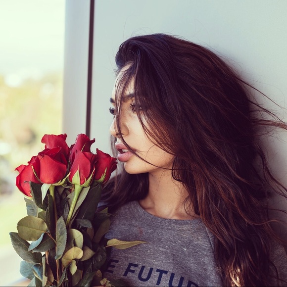 Meet your Posher, Pri - Picture 1 of 1